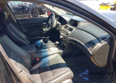 2011 Honda Accord 2.4 Se z USA, uszkodzony, nr VIN 1HGCP2F65BA043389